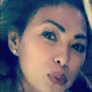 Meet your Posher, Michele